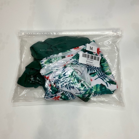 Green ruffle top bikini - Picture 5 of 5